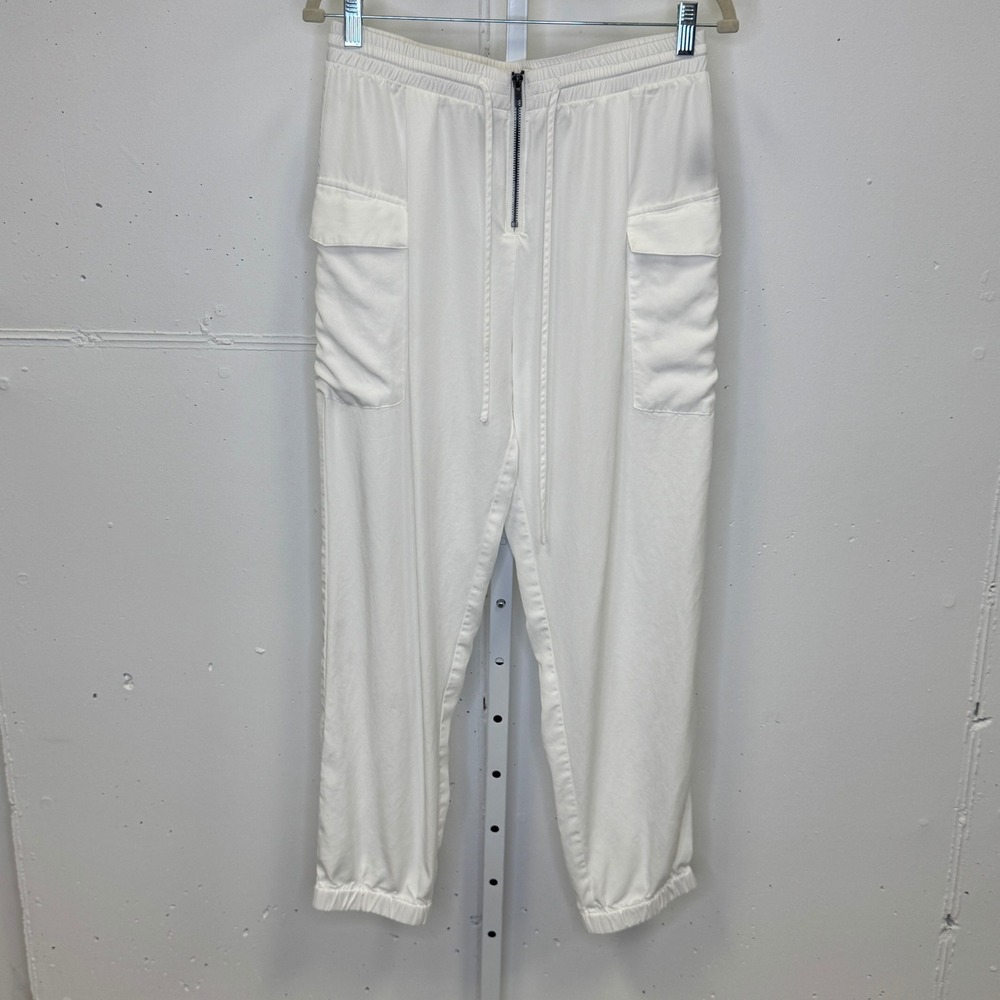 Mags & Pye‎ White Cargo Jogger Pants Women's Medium Elastic Waist Zipper Detail